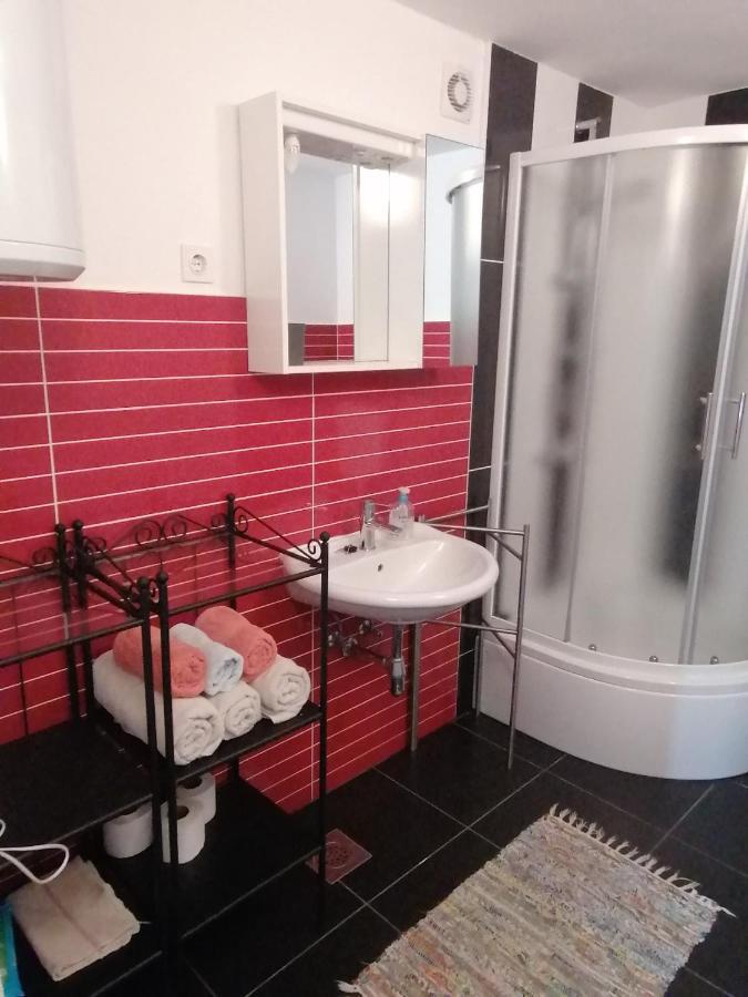Apartament Apartman Nora Hvar Town Zewnętrze zdjęcie