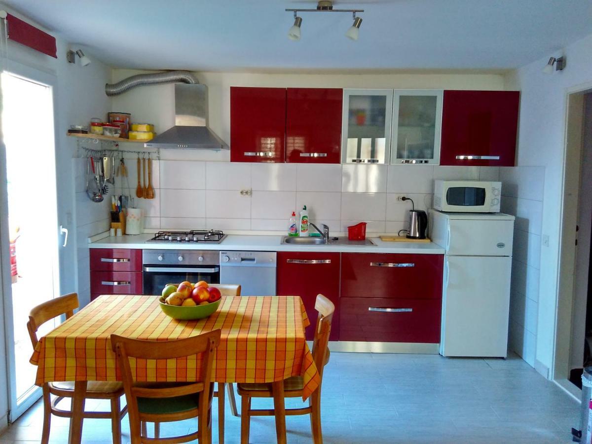 Apartament Apartman Nora Hvar Town Zewnętrze zdjęcie